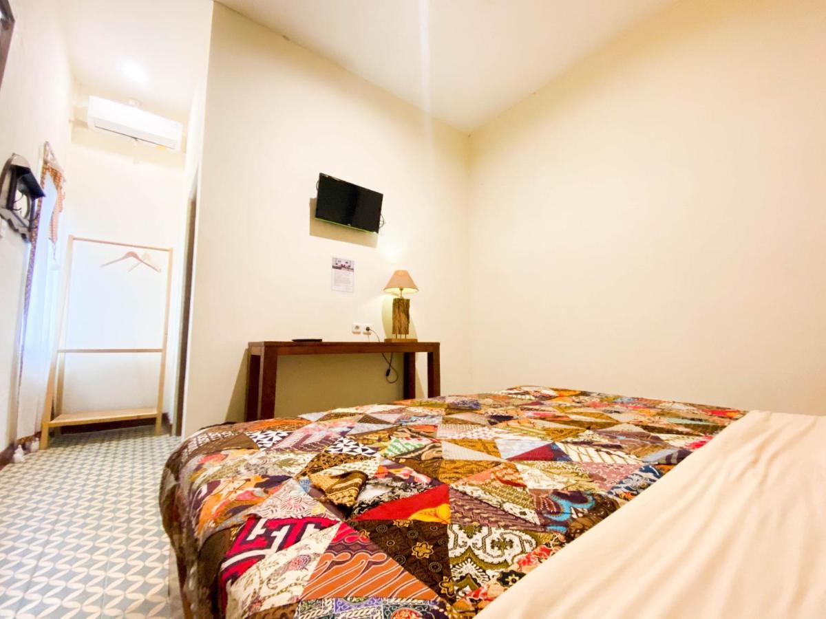 Hinggil Homestay Syariah Malioboro Yogya Mitra Reddoorz Yogyakarta Exteriör bild