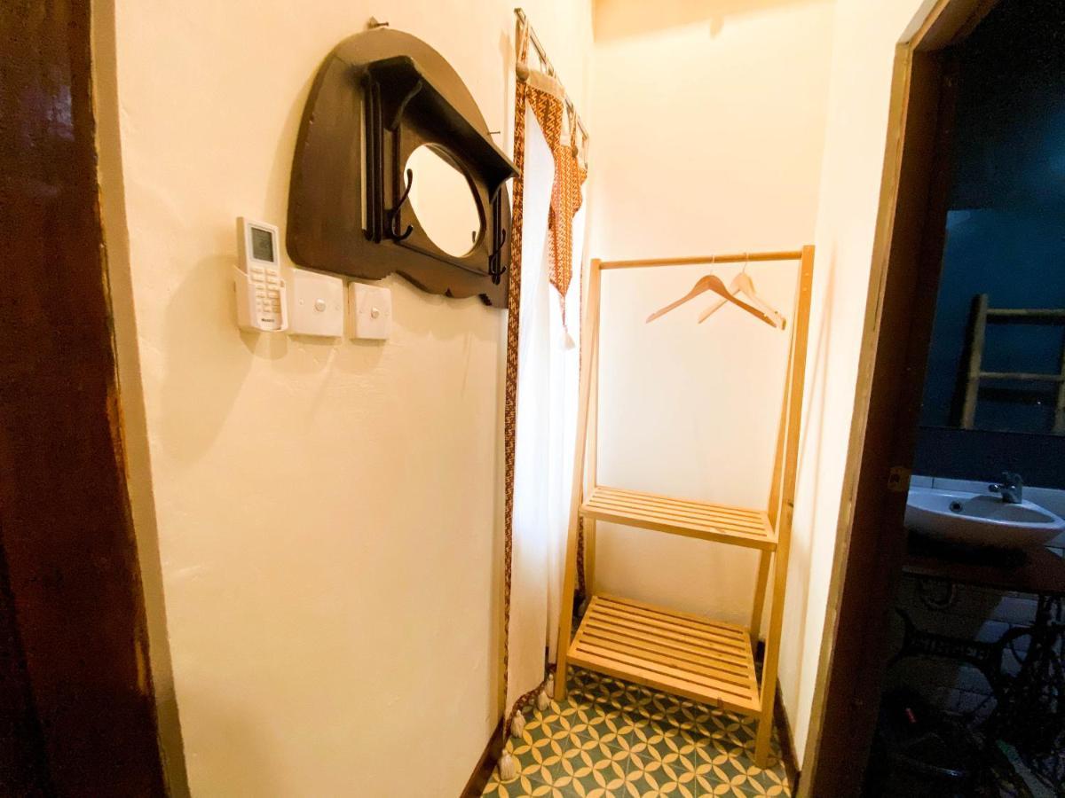 Hinggil Homestay Syariah Malioboro Yogya Mitra Reddoorz Yogyakarta Exteriör bild