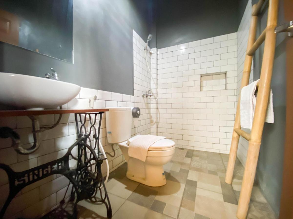 Hinggil Homestay Syariah Malioboro Yogya Mitra Reddoorz Yogyakarta Exteriör bild
