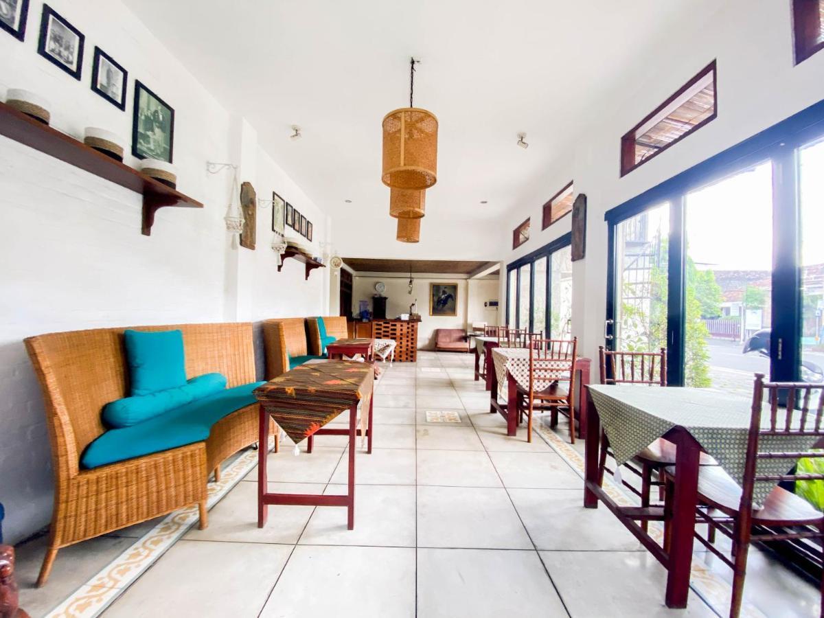 Hinggil Homestay Syariah Malioboro Yogya Mitra Reddoorz Yogyakarta Exteriör bild